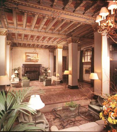 JC lobby1